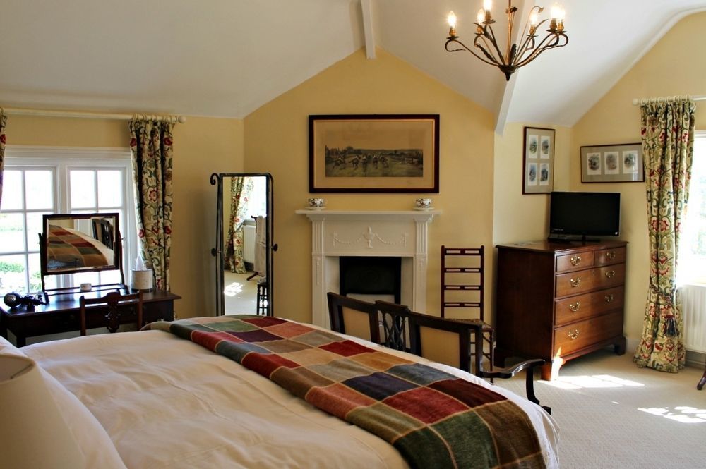 Church Farm B&B Near Telford And Ironbridge Shifnal Bagian luar foto